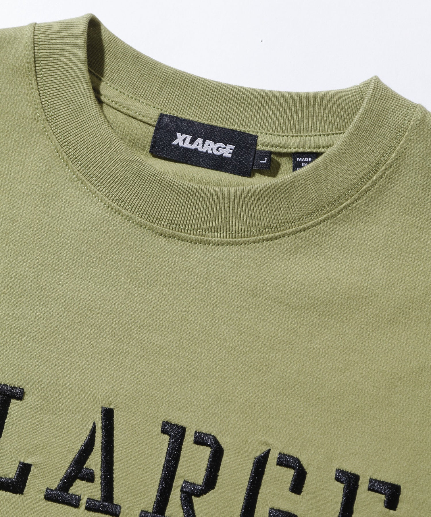 เสื้อสเวตเตอร์ MILITARY LOGO L/S TEE