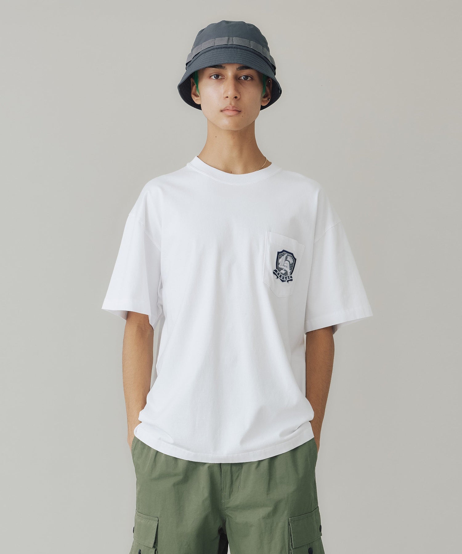 เสื้อยืดแขนสั้น Xlarge รุ่น EMBLEM S/S POCKET TEE