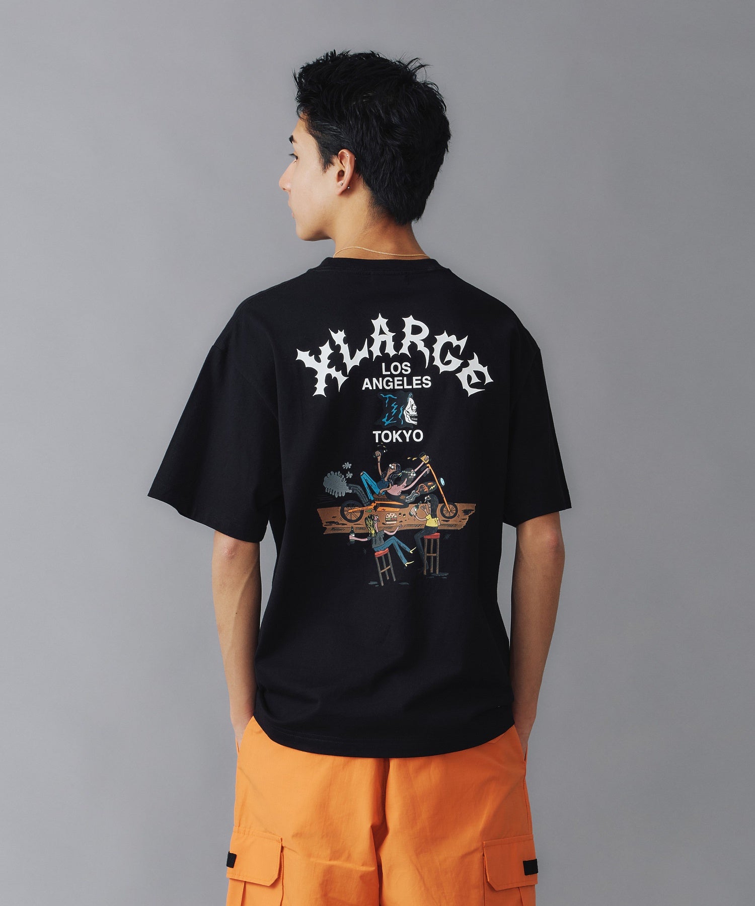 เสื้อยืดแขนสั้น XLARGE รุ่น HANG OUT S/S POCKET TEE