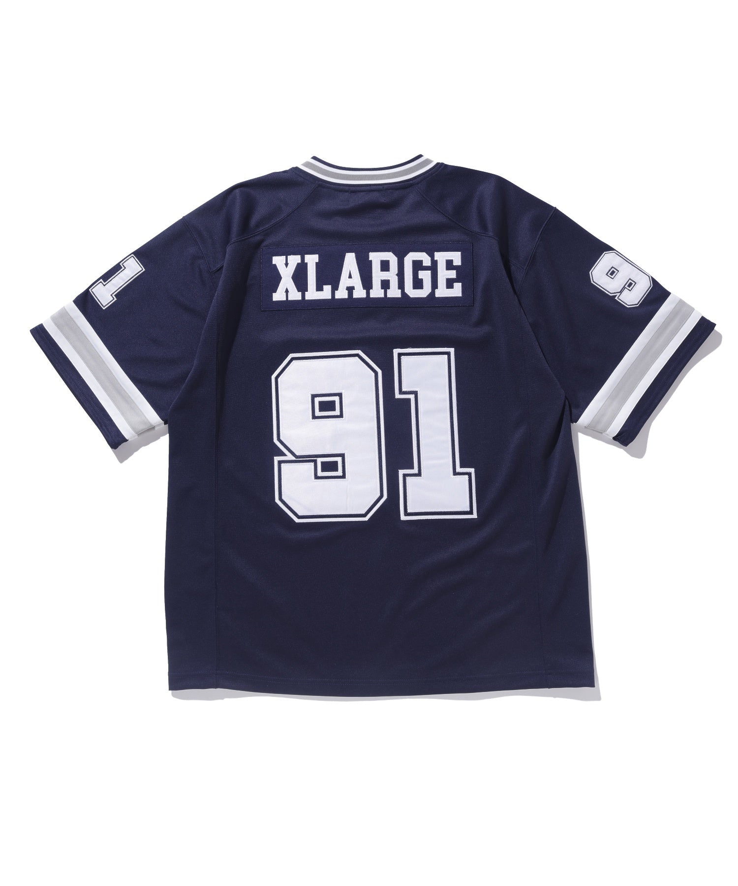 เสื้อยืดแขนสั้น XLARGE รุ่น PANELED FOOTBALL JERSEY