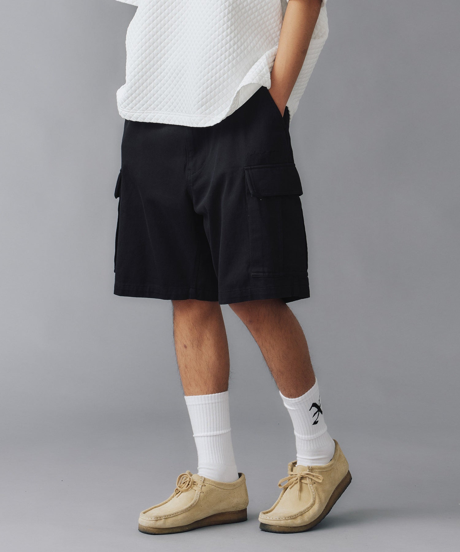 กางเกงขาสั้น XLARGE รุ่น EMBROIDERED LOGO CARGO SHORT PANTS