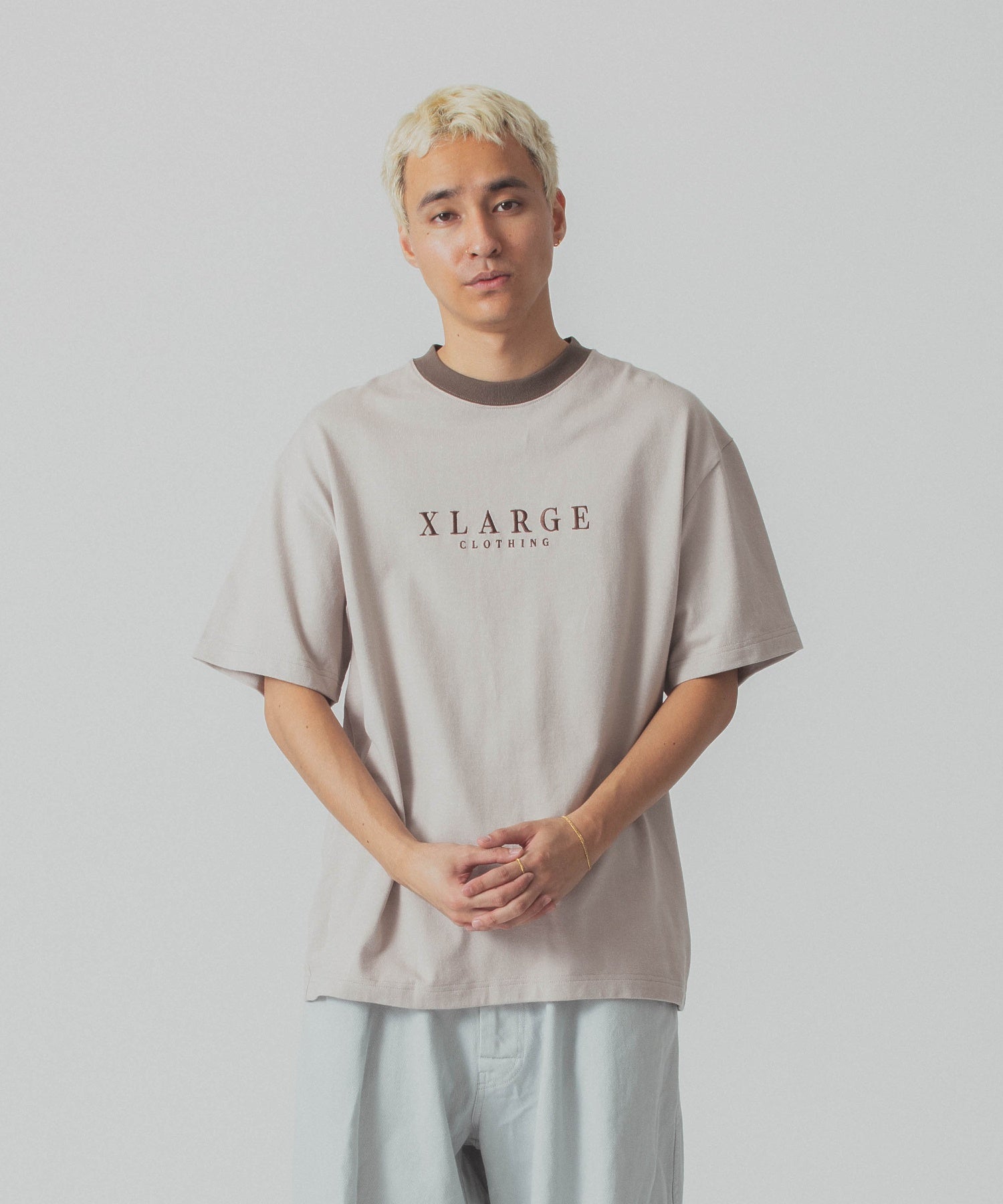 เสื้อยืดแขนสั้น XLARGE รุ่น Heavyweight Ringer S/S Tee