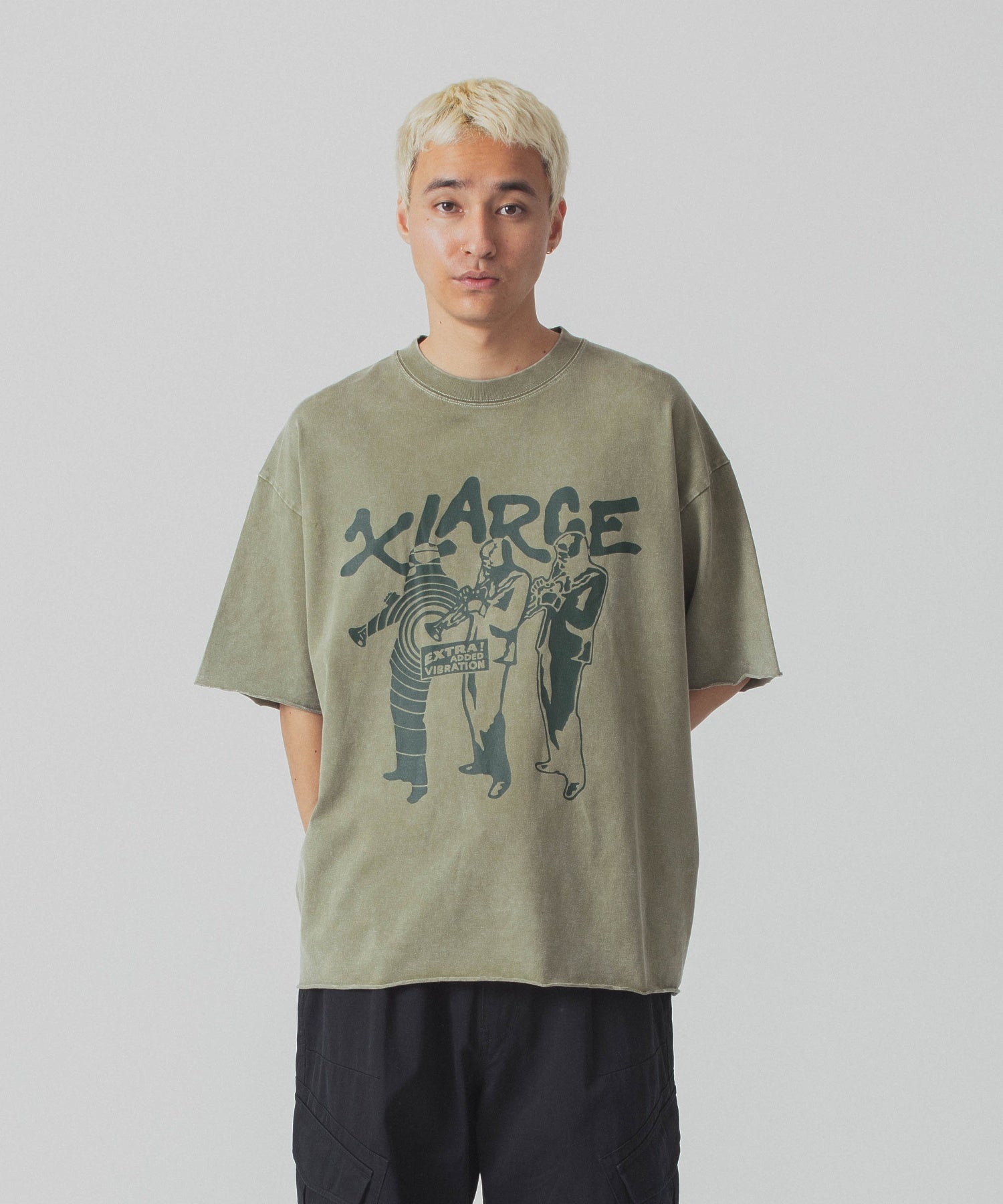 เสื้อยืดแขนสั้น XLARGE รุ่น Vibration Cut Off S/S Tee