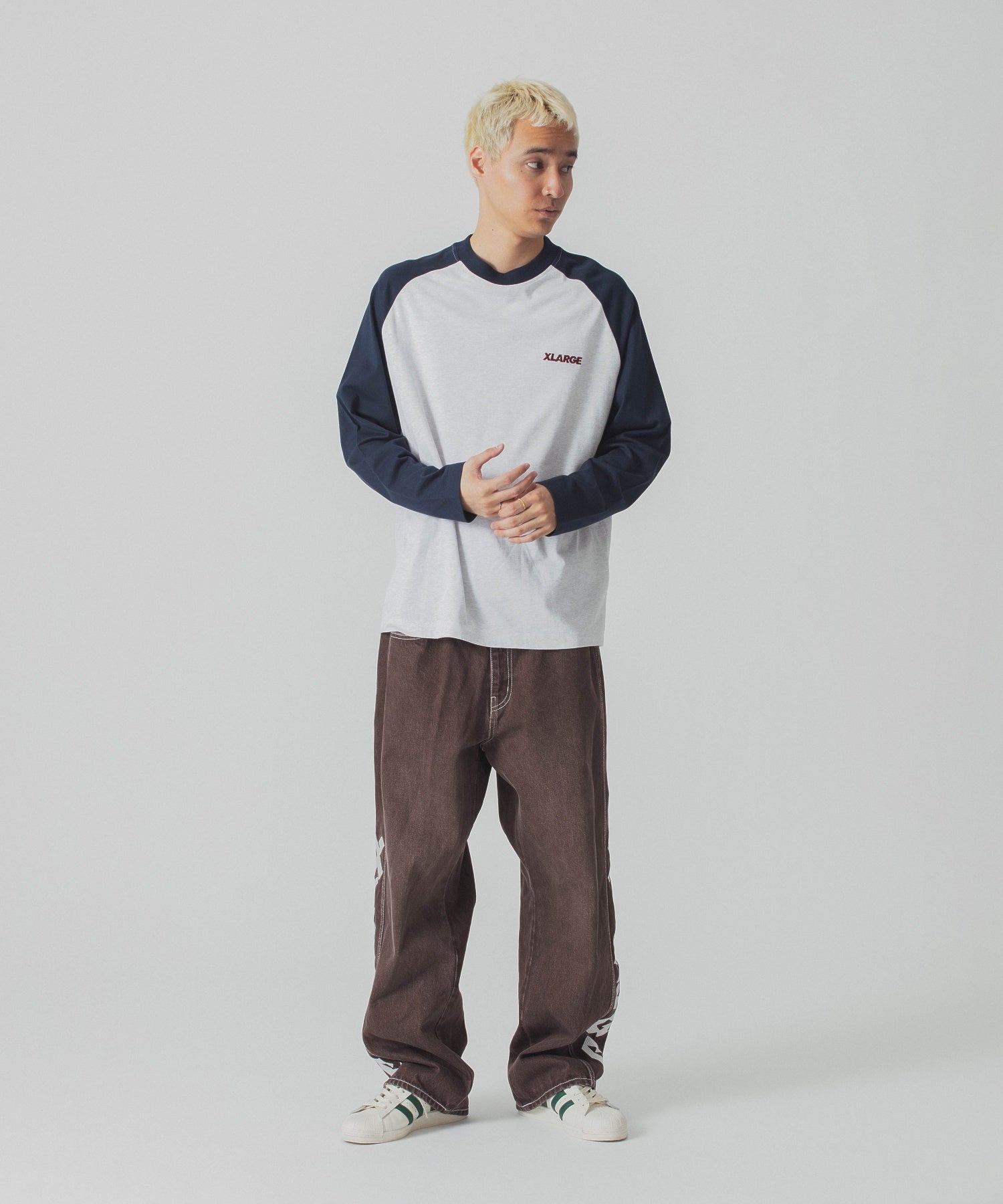 เสื้อยืดแขนยาว XLARGE รุ่น Slanted OG Raglan L/S Tee