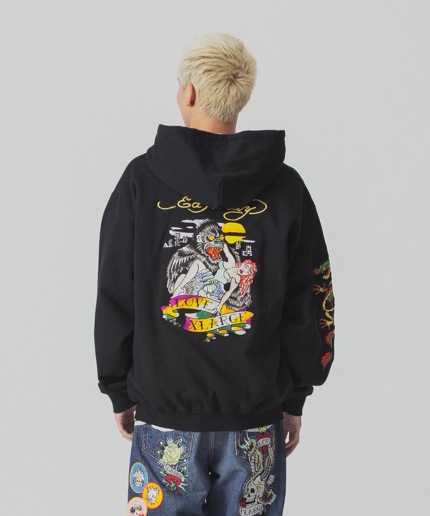 เสื้อฮู้ด XLARGE รุ่น XLARGE x Ed Hardy Zip Hooded Sweatshirt