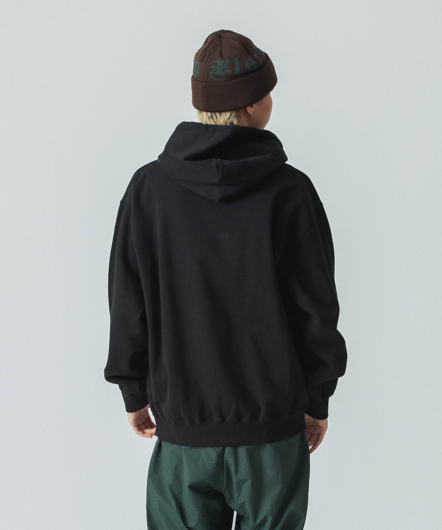 เสื้อฮู้ด XLARGE รุ่น Slanted OG Hooded Sweatshirt