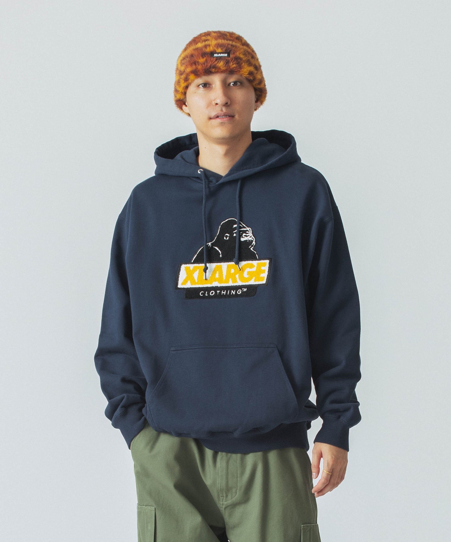 เสื้อฮู้ด XLARGE รุ่น Slanted OG Hooded Sweatshirt