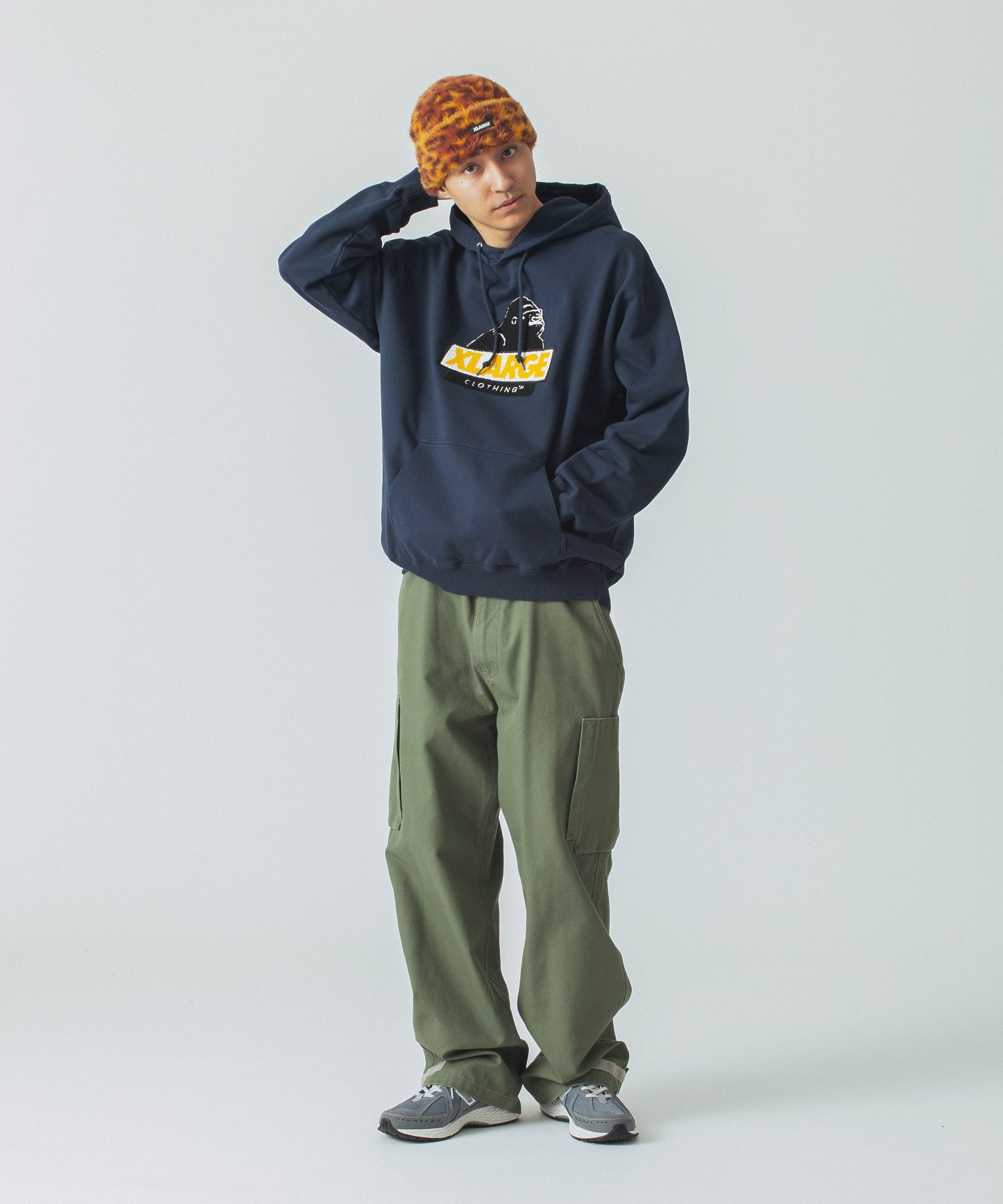 เสื้อฮู้ด XLARGE รุ่น Slanted OG Hooded Sweatshirt