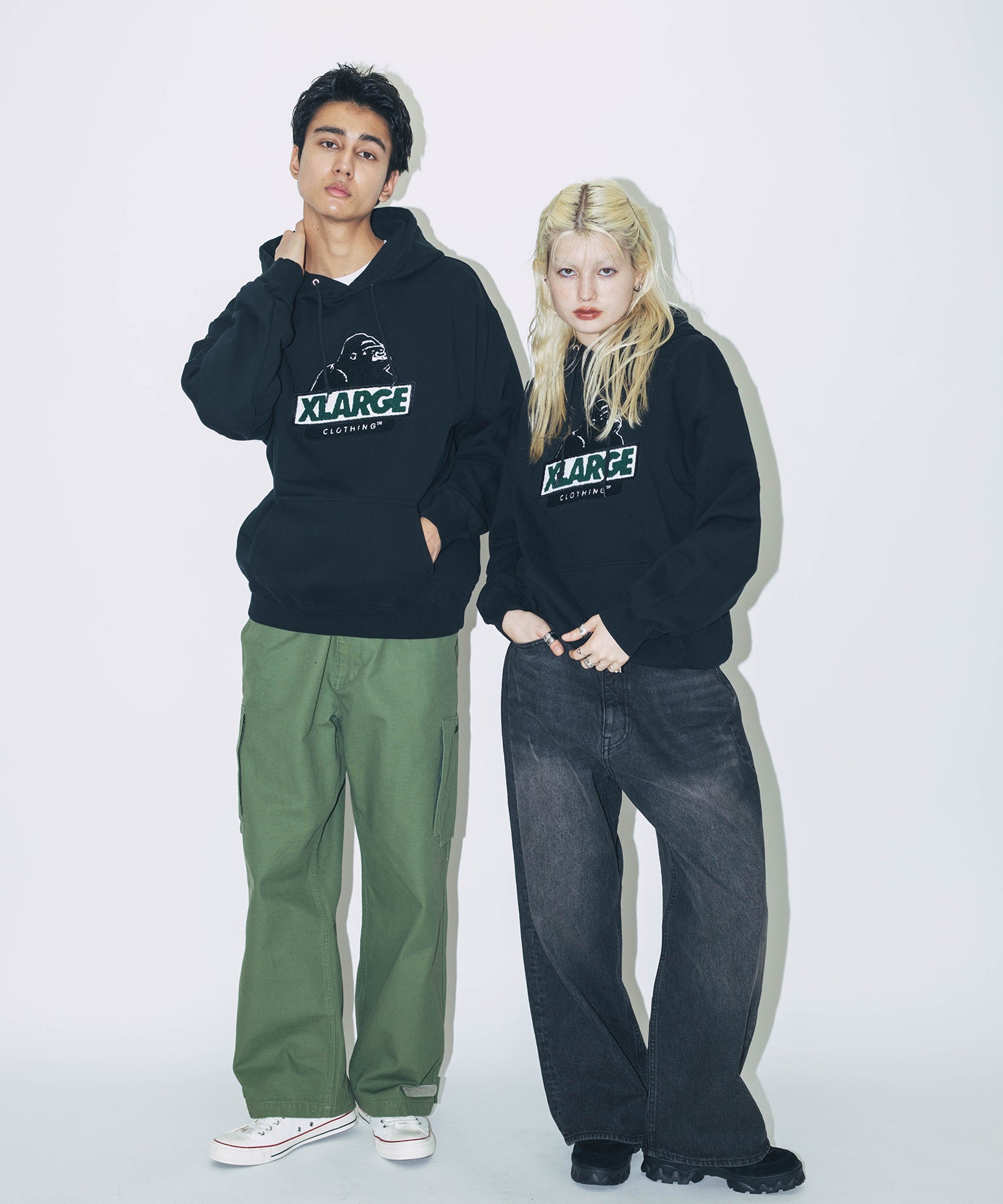 เสื้อฮู้ด XLARGE รุ่น Slanted OG Hooded Sweatshirt