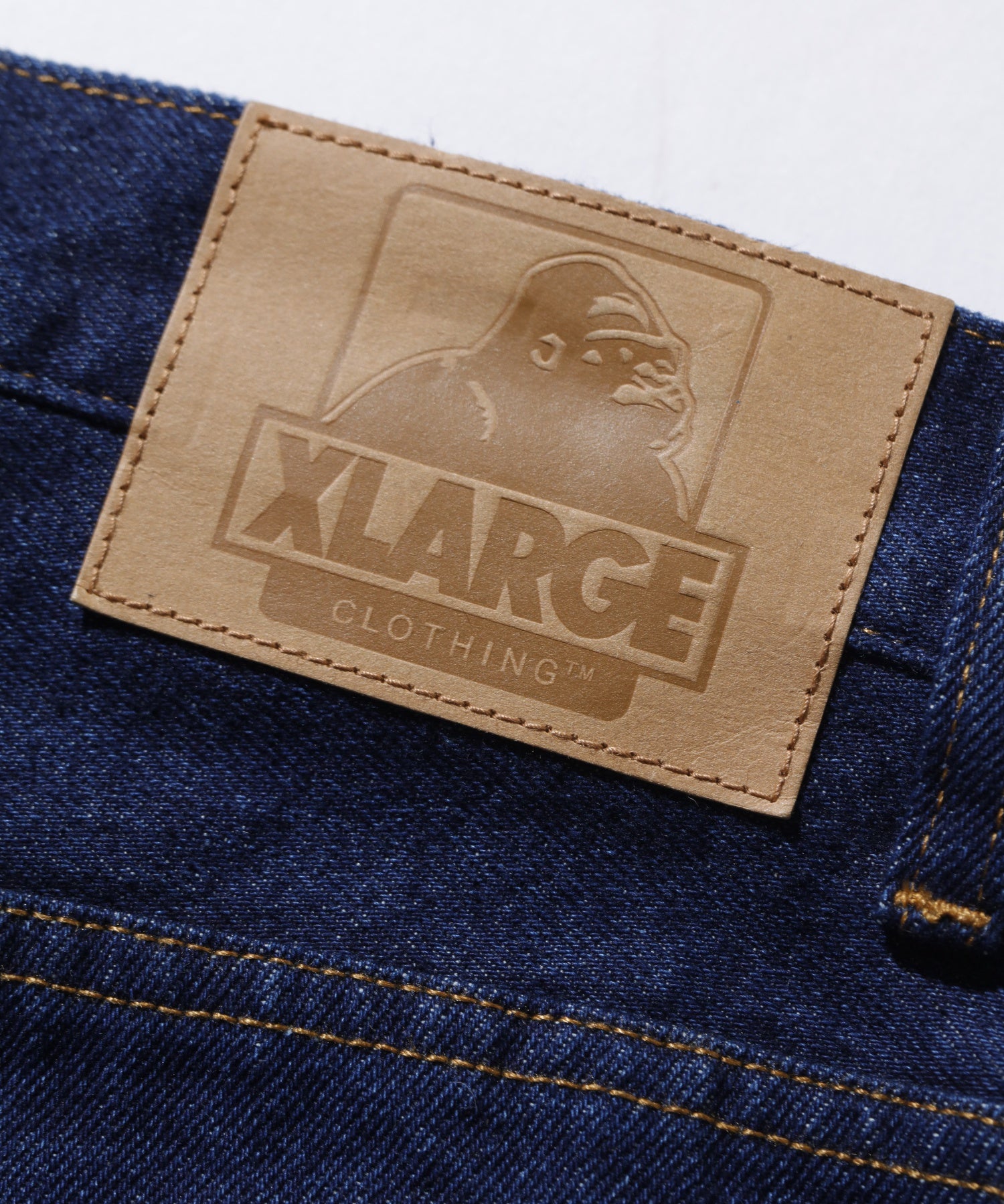 กางเกงยีนส์ผ้าเดนิม XLARGE รุ่น Side Zip Denim Pants