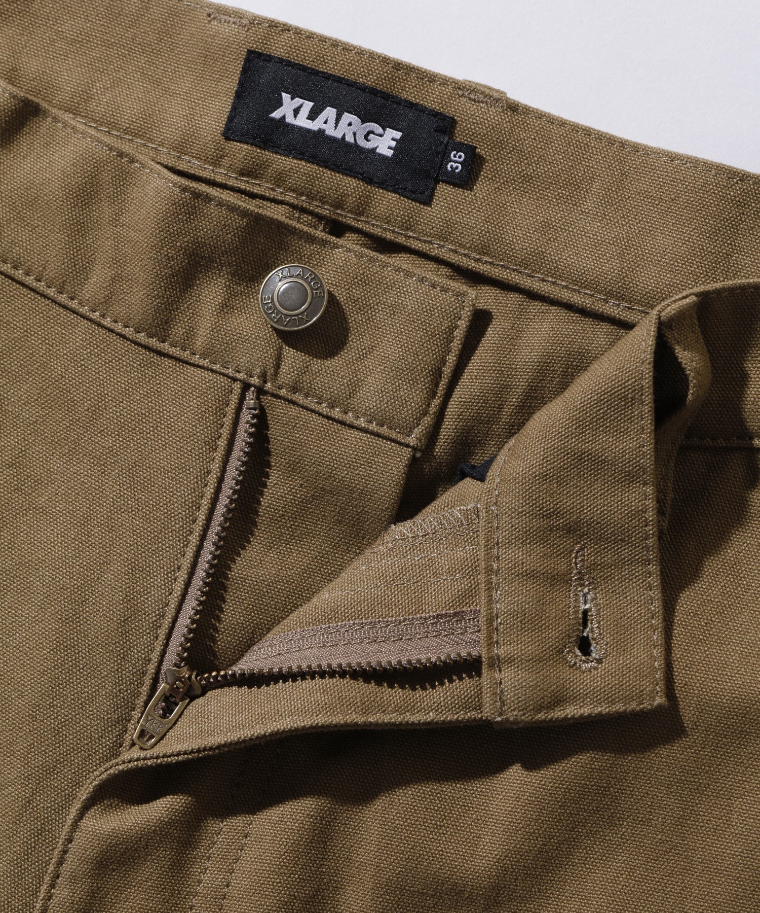 กางเกงขายาว XLARGE รุ่น XLARGE x Mr.Cartoon Work Pants