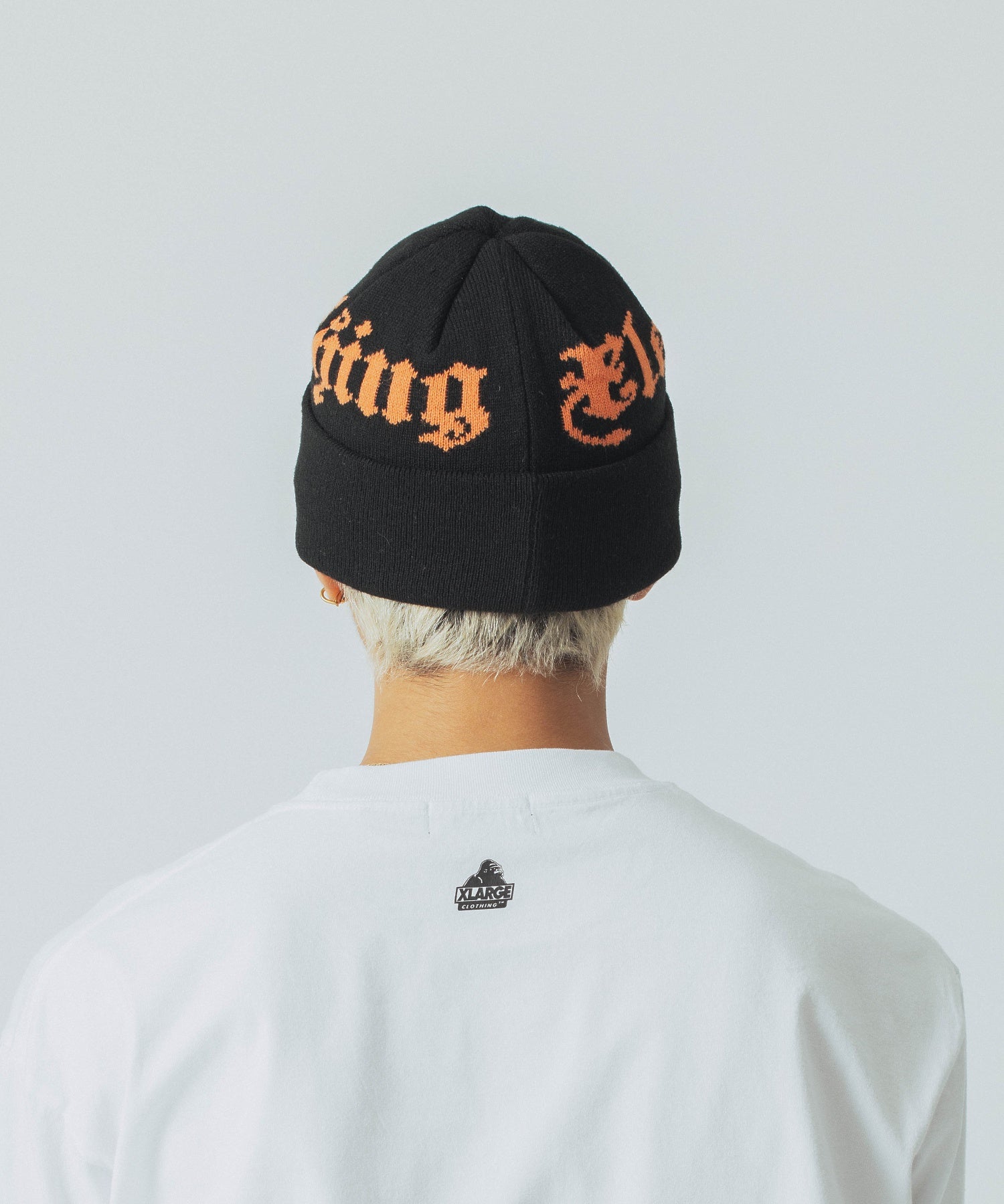 หมวก XLARGE รุ่น Old English Logo Cuff Beanie